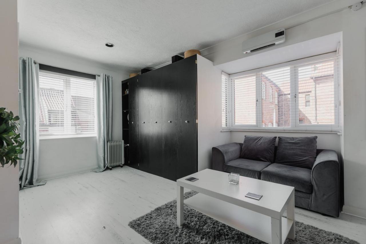 Hullidays - Trinity Studio Apt. Кингстон-апон-Халл Экстерьер фото